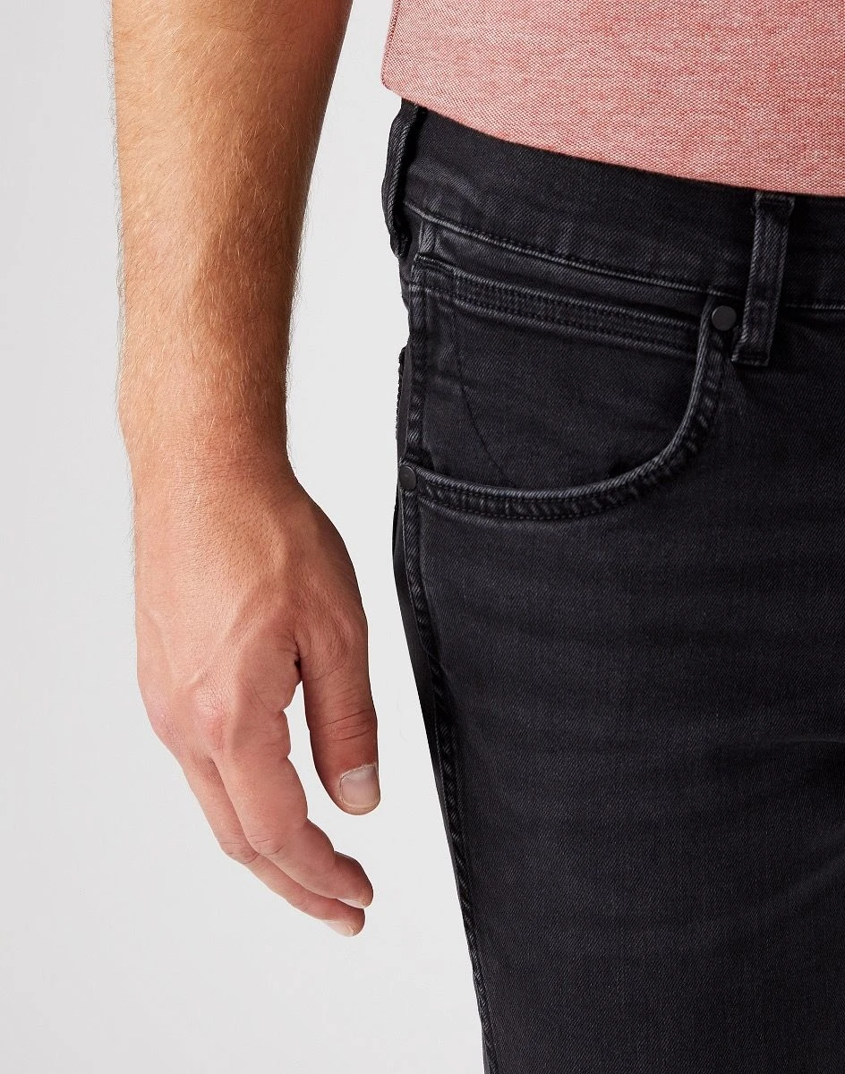 Wrangler Greensboro Modern Straight Denim Jeans Black Crow 6 Wrangler Greensboro Modern Straight Denim Jeans Black Crow - Image 4