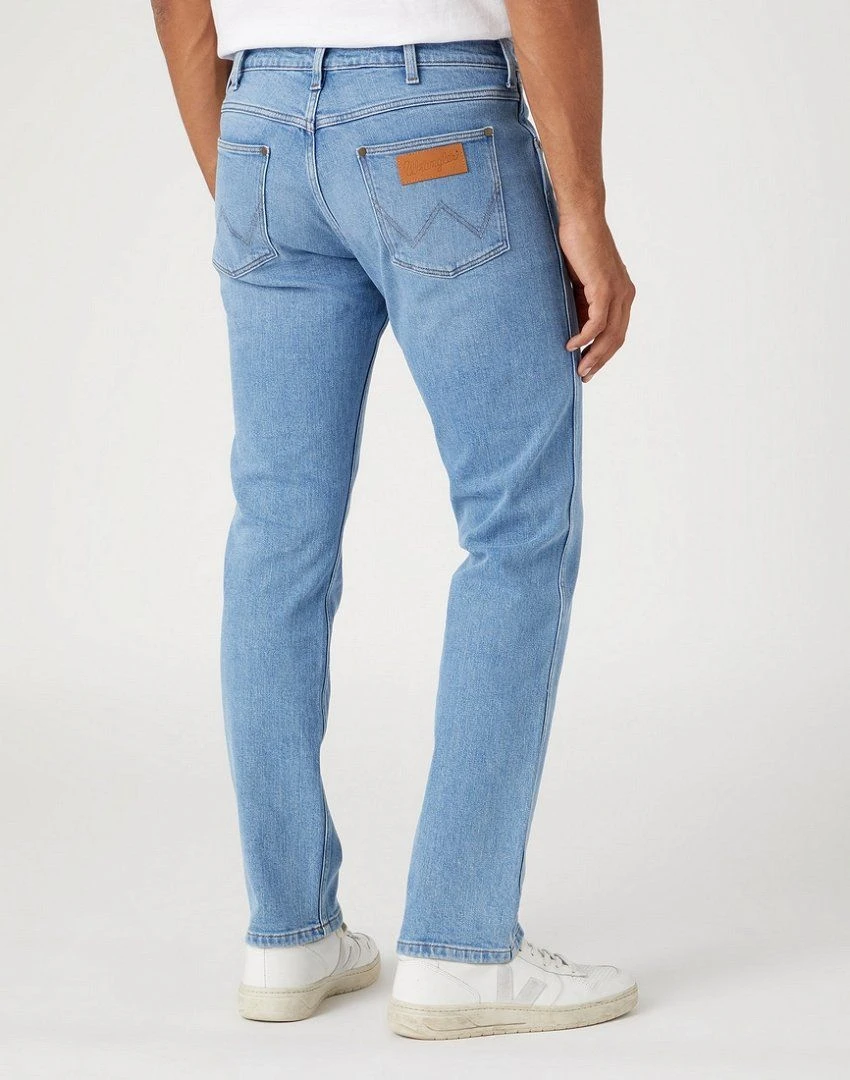 Wrangler Greensboro Straight Denim Jeans Wild Card 4 Wrangler Greensboro Straight Denim Jeans Wild Card - Image 2